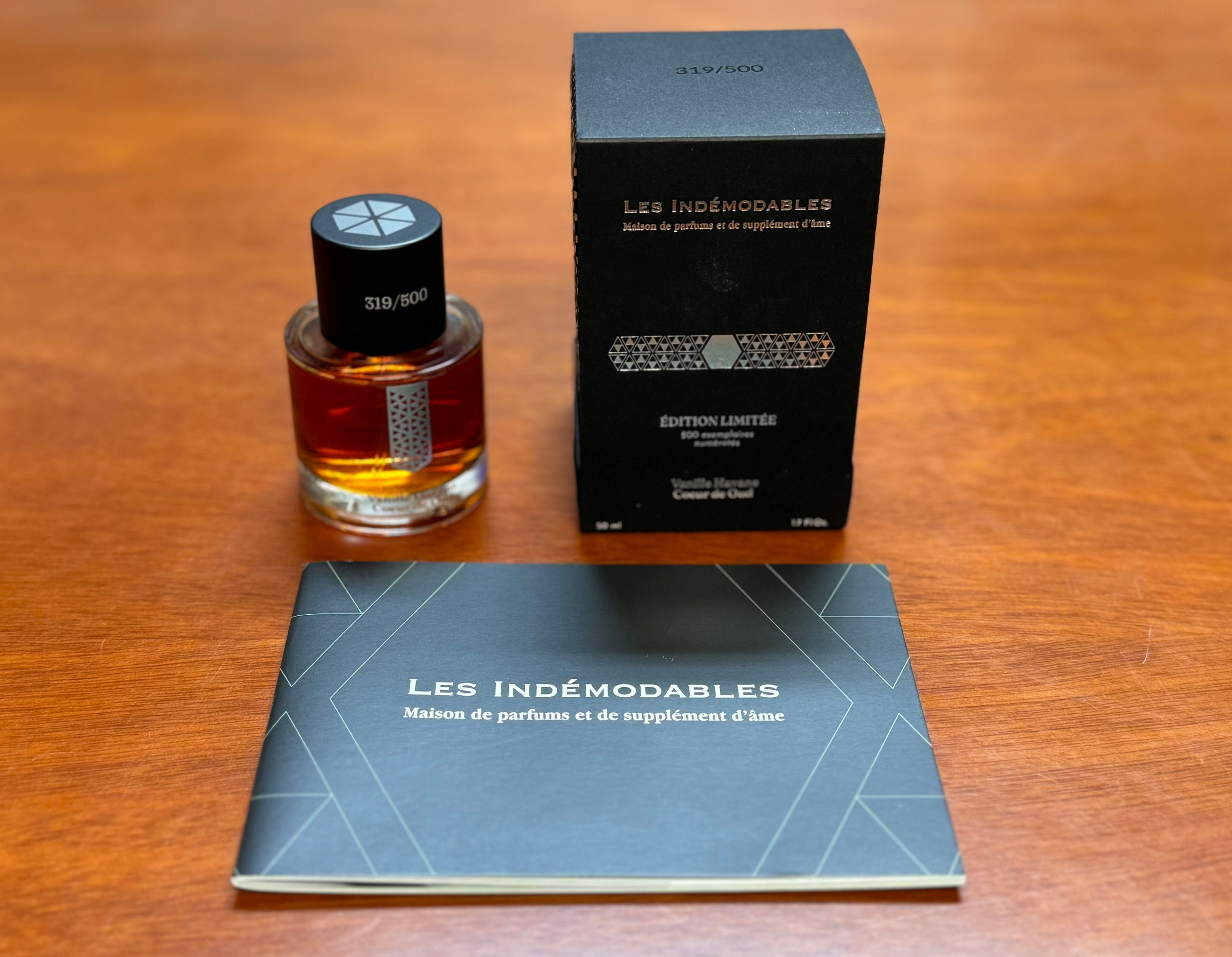 Les Indemodables Vanille Havane Coeur de Oud Limited Edition