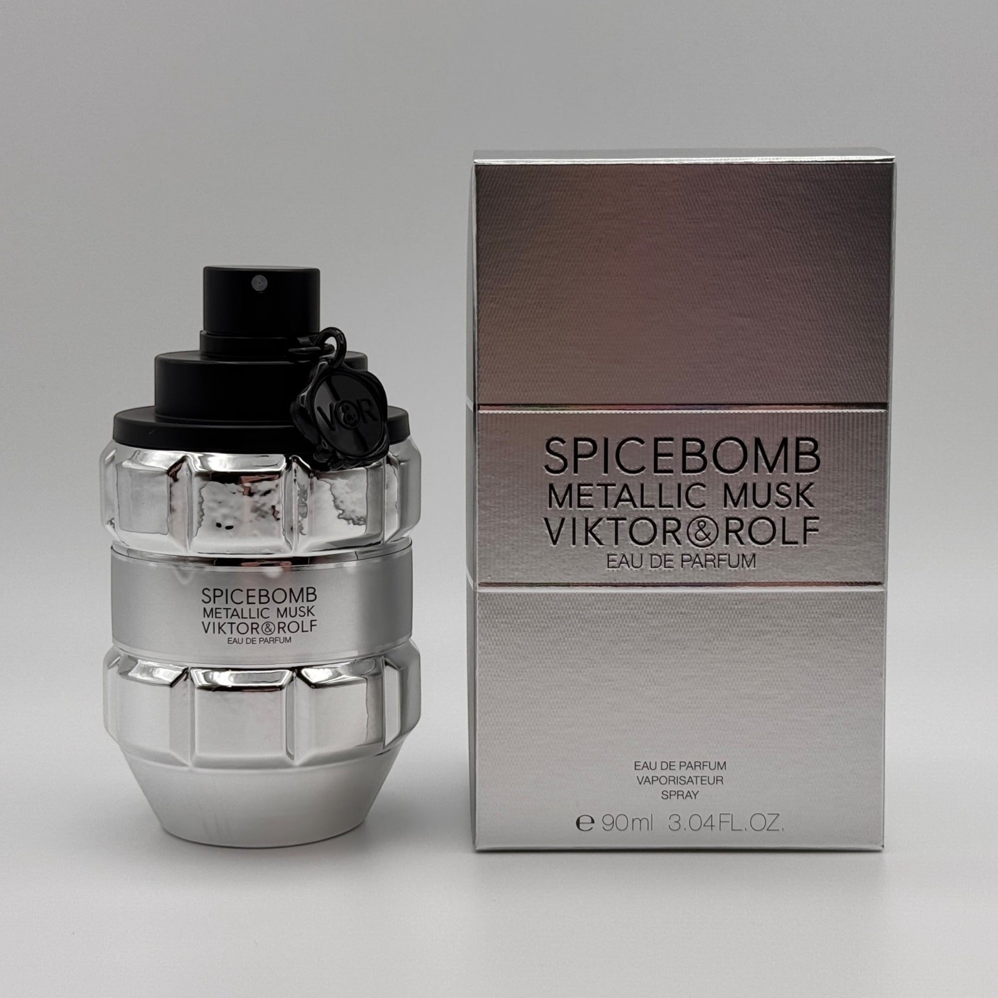 Viktor & Rolf Spicebomb Metallic Musk (90 mL Open Box)